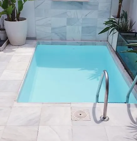 Apartamento Marysol B Con Terraza Y Piscina Privada Benalmadena Exterior photo