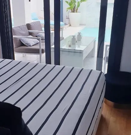 Apartamento Marysol B Con Terraza Y Piscina Privada Benalmadena Exterior photo
